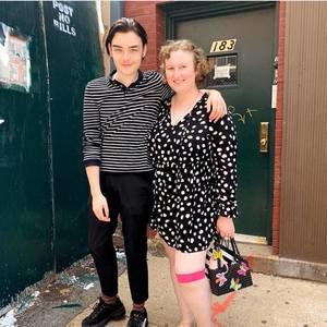 Meet your Posher, Vivienne